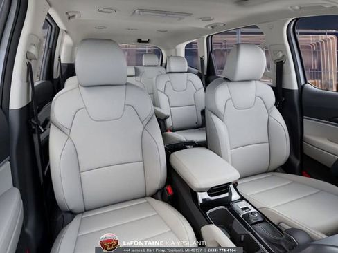 New 2025 Kia Telluride S FWD image 15