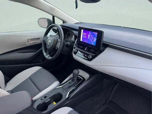 Used 2023 Toyota Corolla LE image 15