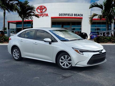 New 2026 Toyota Corolla LE image 1