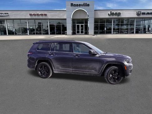 New 2025 Jeep Grand Cherokee L Limited w/ Black Appearance Package image 2