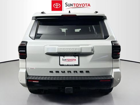 Used 2026 Toyota 4Runner TRD Sport Premium image 5