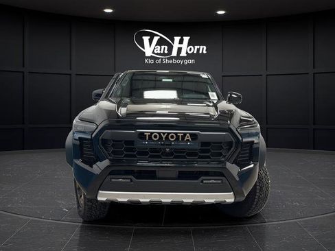Used 2024 Toyota Tacoma 4x4 Double Cab Hybrid image 8