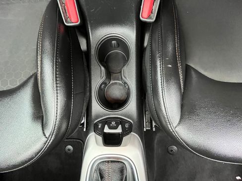 Used 2018 Jeep Compass Latitude image 11