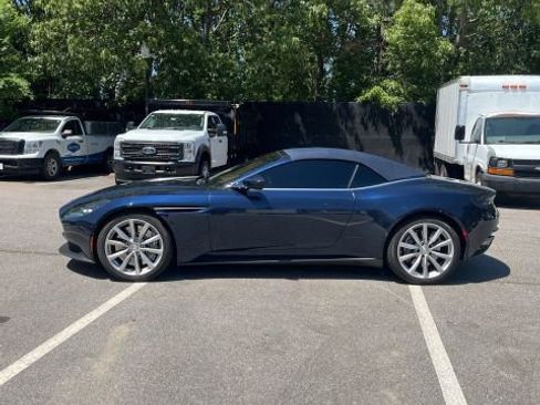 Used 2019 Aston Martin DB11 Volante RWD image 6