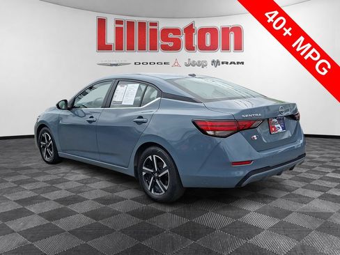 Used 2024 Nissan Sentra SV FWD image 6