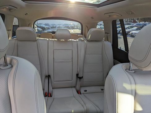 Used 2022 Mercedes-Benz GLS 450 4MATIC image 31