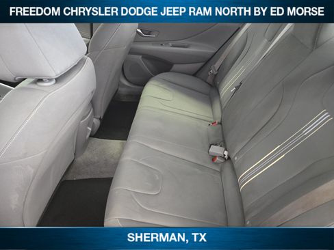 Used 2025 Hyundai Elantra Sport FWD image 20