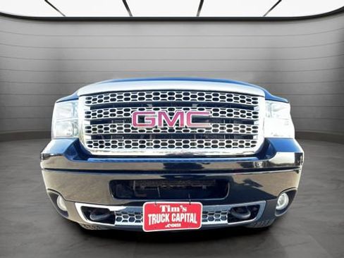 Used 2013 GMC Sierra 2500 Denali w/ Snow Plow Prep Package image 32