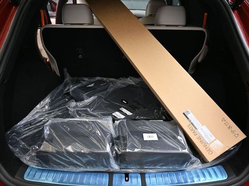 New 2026 Genesis GV70 3.5T Sport Prestige AWD/4WD image 20