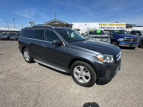 Used 2017 Mercedes-Benz GLS 450 4MATIC w/ Premium Package image 2
