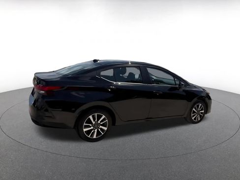 Used 2025 Nissan Versa SV FWD image 15