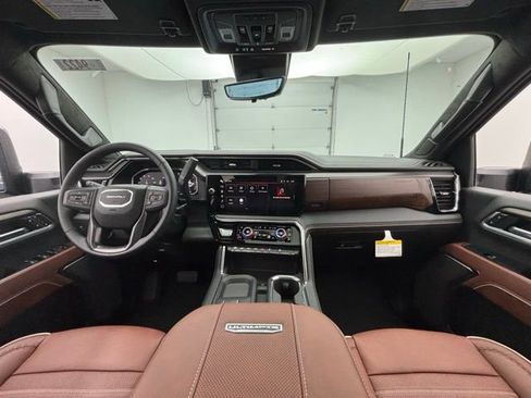 New 2026 GMC Sierra 2500 Denali Ultimate image 2