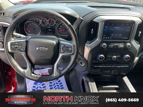 Used 2021 Chevrolet Silverado 1500 LT Trail Boss AWD/4WD image 6