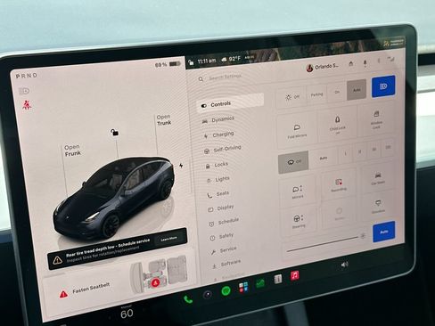 Used 2024 Tesla Model Y Long Range RWD image 14