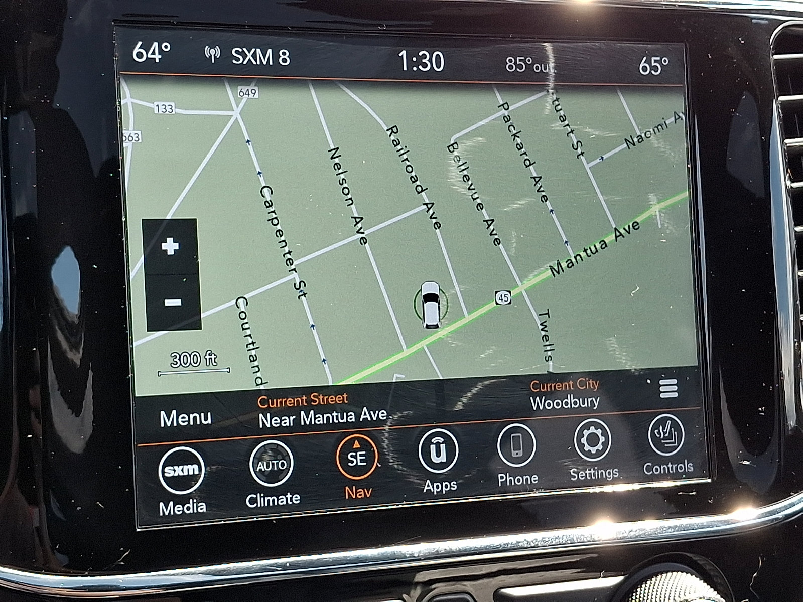 Used 2020 Jeep Grand Cherokee Limited AWD/4WD image 18