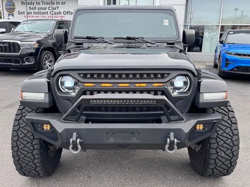 Certified 2022 Jeep Gladiator Willys image 2