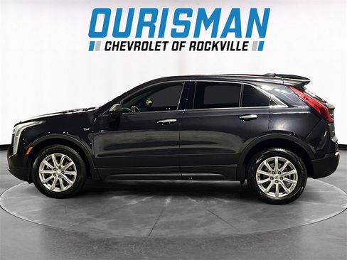 Used 2022 Cadillac XT4 Luxury w/ Cold Weather Package image 3
