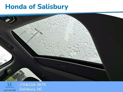 Used 2023 Jeep Grand Cherokee Laredo w/ Luxury Tech Group I image 11