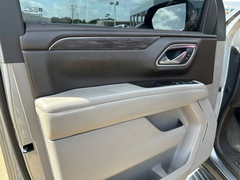 Used 2023 Chevrolet Tahoe LS w/ Driver Alert Package RWD image 15