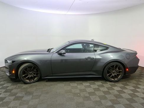 Used 2024 Ford Mustang Premium image 7