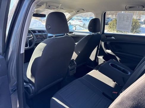 Used 2023 Volkswagen Tiguan S image 18