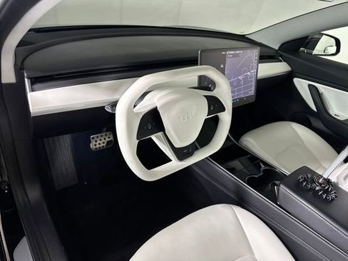 Used 2018 Tesla Model 3 Long Range image 13