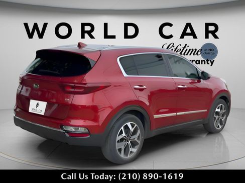 Used 2021 Kia Sportage EX image 16