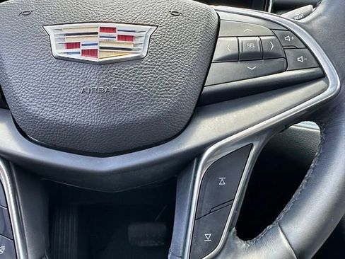 Used 2017 Cadillac XT5 Premium Luxury AWD/4WD image 21