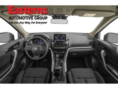 Used 2024 Mitsubishi Eclipse Cross LE AWD/4WD image 4