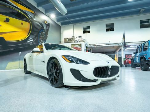 Used 2014 Maserati GranTurismo Sport RWD image 7