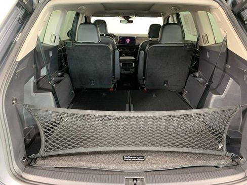 Used 2024 Volkswagen Atlas SEL Premium R-Line image 13