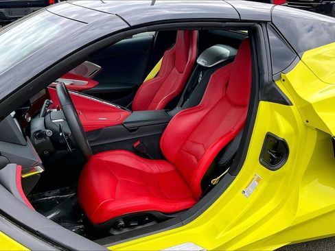 Used 2023 Chevrolet Corvette Stingray Preferred Conv w/ 2LT RWD image 23