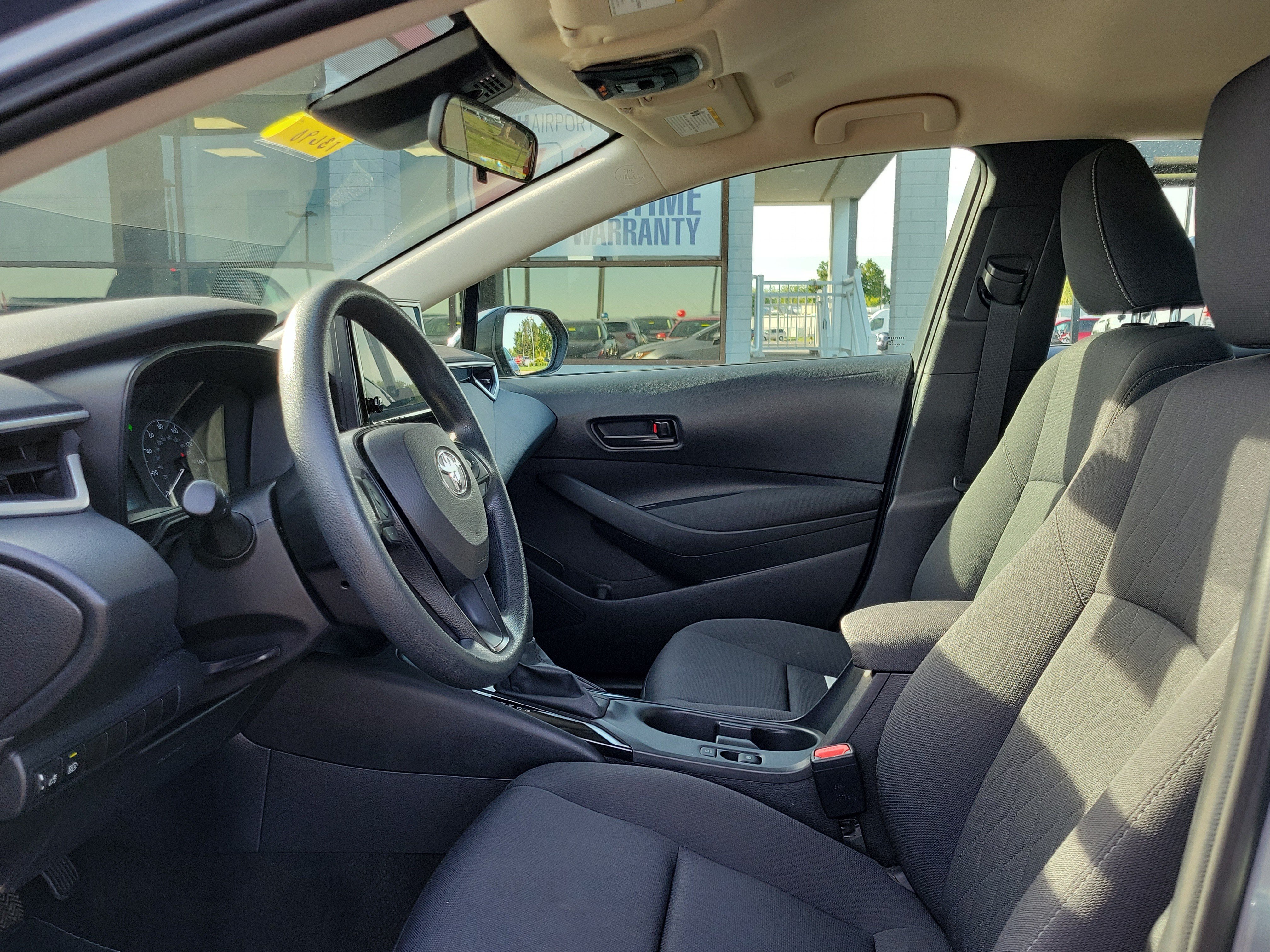 Used 2024 Toyota Corolla LE FWD image 15