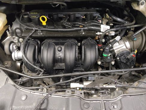 Used 2016 Ford Escape SE image 30