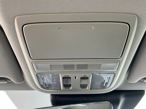 Used 2021 Honda Accord EX-L image 17