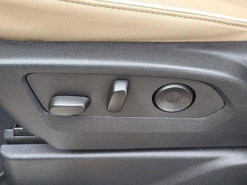 Used 2023 Chevrolet Tahoe Premier image 19