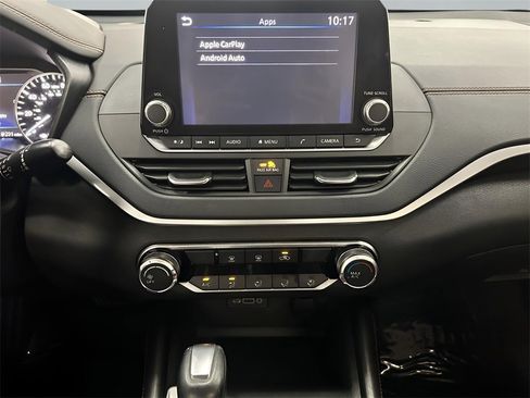 Used 2021 Nissan Altima 2.5 SR image 17
