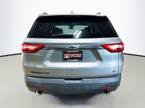 Used 2021 Chevrolet Traverse LT w/ LPO, Blackout Package AWD/4WD image 8