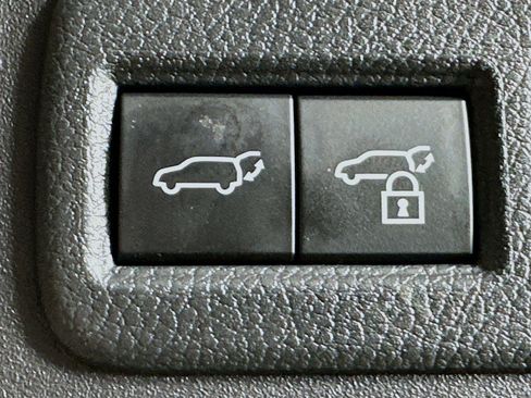 Used 2024 Toyota bZ4X Limited w/ Weather Package image 31