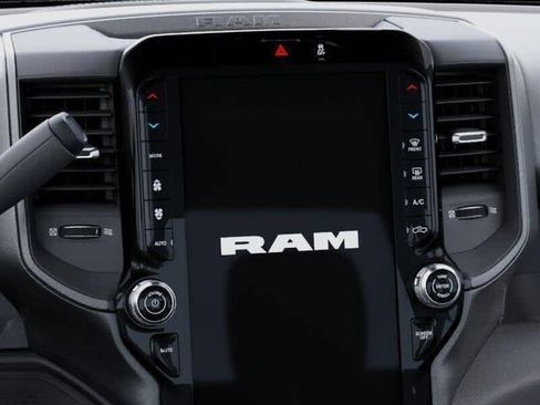 New 2026 RAM 2500 Tradesman AWD/4WD image 39