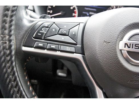 Used 2022 Nissan Altima 2.5 SR FWD image 13