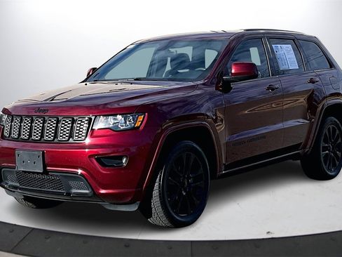 Certified 2018 Jeep Grand Cherokee Altitude image 4