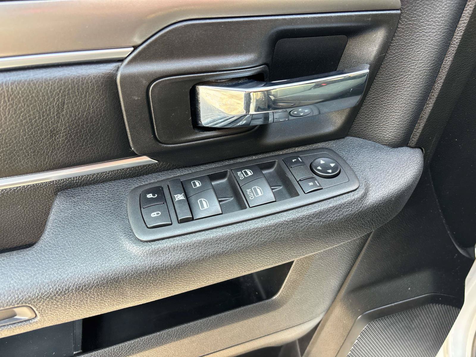 Used 2022 RAM 1500 Warlock AWD/4WD image 14