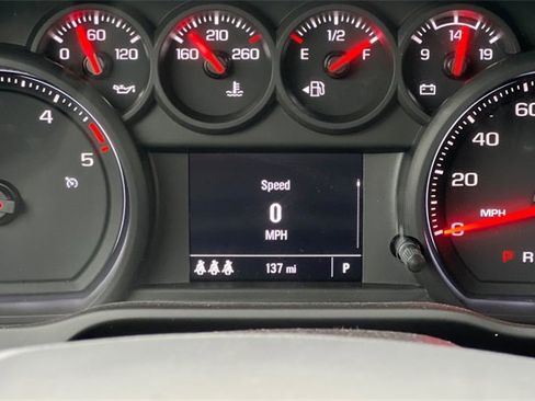 Used 2025 Chevrolet Silverado 2500 Custom w/ Custom Value Package image 33