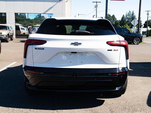 Used 2024 Chevrolet Blazer EV RS AWD/4WD image 5