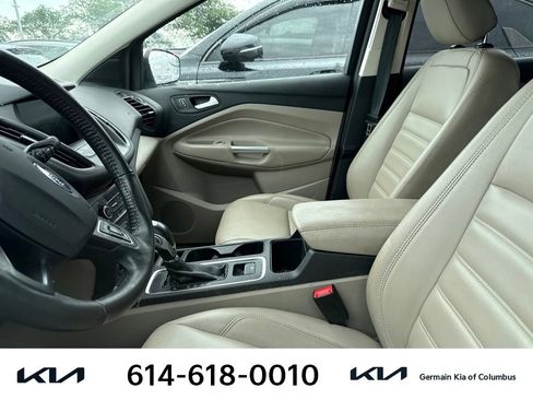 Used 2019 Ford Escape SEL AWD/4WD image 9