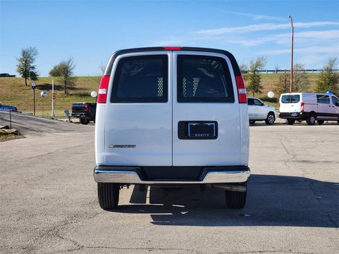 Certified 2024 Chevrolet Express 2500 w/ Driver Convenience Package image 6