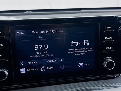 Used 2023 Kia K5 LXS image 21