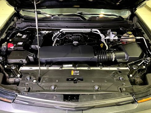 Used 2023 Chevrolet Colorado W/T image 28