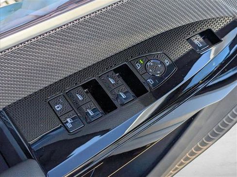 Used 2025 BMW 740i 740i image 12